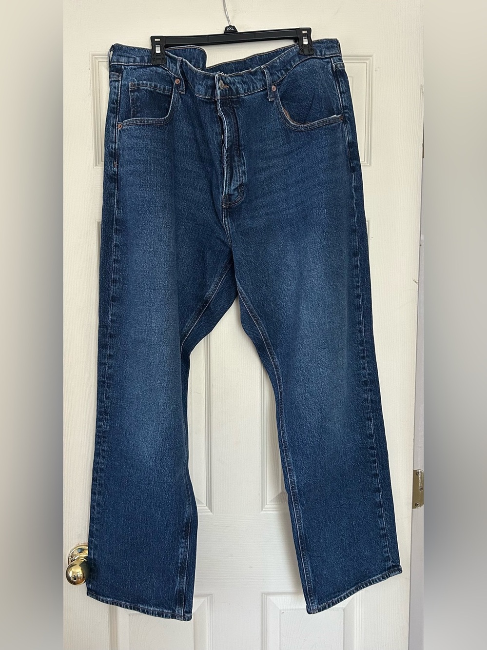 New Old Navy slouchy straight leg blue jeans